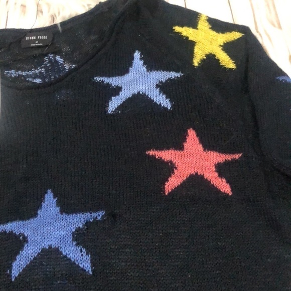 Blank Paige Star Sweater size M NWT - Picture 5 of 8